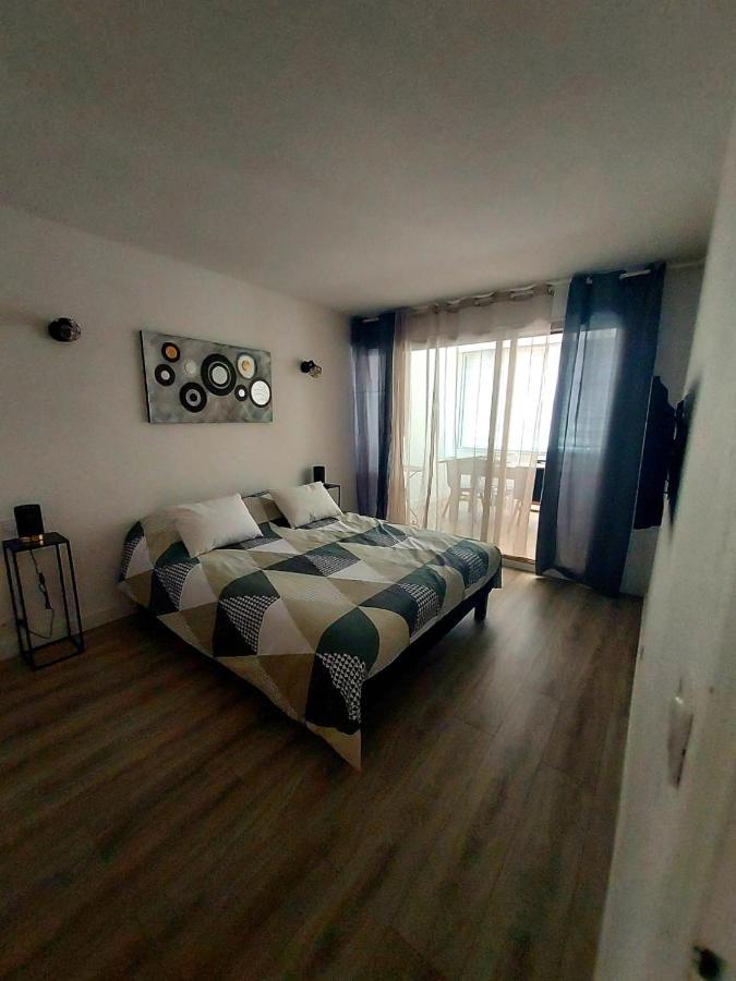 Appartement T3 Plein Centre Ville Le Lavandou Εξωτερικό φωτογραφία